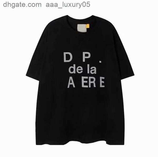 2023 new designer fashion summer mens t-shirts womens rhude designers for men letter polos embroidery tshirts clothing short sleeved tshirt, White;black
2023 new designer fashion summer mens t-shirts womens rhude designers for men letter polos embroidery tshirts clothing short sleeved tshirt, White;black