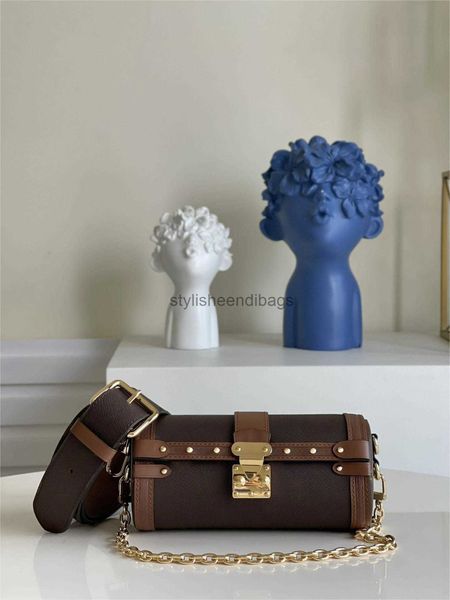 stylisheendibags 5a designers classic papillon trunk cross body designer bags messenger bag handbag purse pouch
stylisheendibags 5a designers classic papillon trunk cross body designer bags messenger bag handbag purse pouch