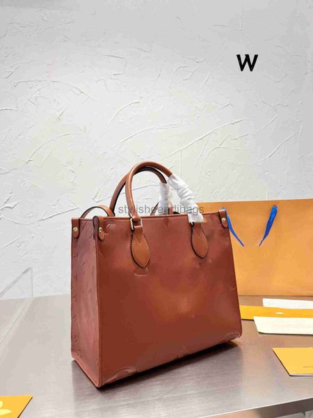 totes shoulder bag luxury tote purse brand handbag message bags genuine leather cluth crossbody original 5a quality cattlehide old flower 42
totes shoulder bag luxury tote purse brand handbag message bags genuine leather cluth crossbody original 5a quality cattlehide old flower 42