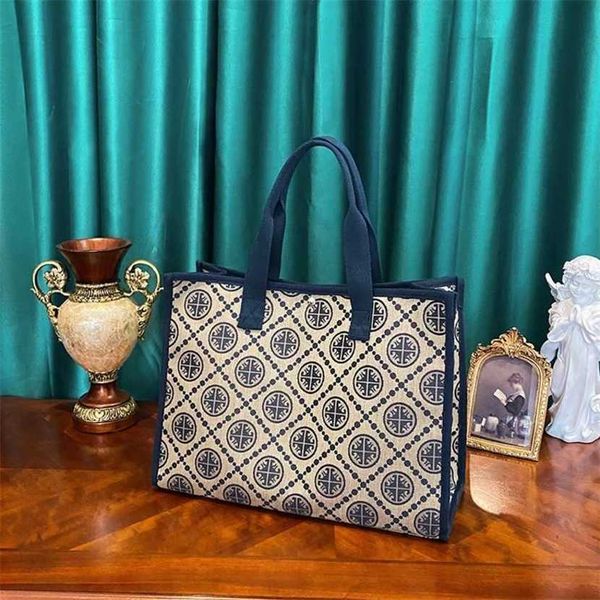 designer bag 2023 handbag new linggetote leisure old flower canvas handheld one shoulder women's crossbody
designer bag 2023 handbag new linggetote leisure old flower canvas handheld one shoulder women's crossbody