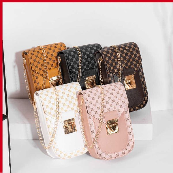 stylish and exquisite small purse wind geometry printed mobile phone bag ti0de 2023 fashion women's one shoulder crossbody personalized, Red;black
stylish and exquisite small purse wind geometry printed mobile phone bag ti0de 2023 fashion women's one shoulder crossbody personalized, Red;black
