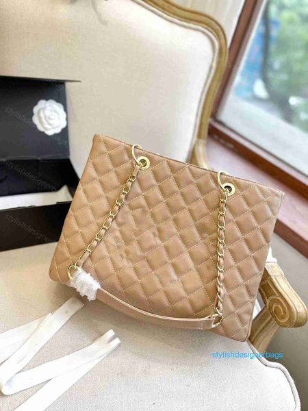 shoulder bag luxury tote purse brand handbag message bags genuine leather cluth crossbody original 5a quality cattlehide shopping size 34cm
shoulder bag luxury tote purse brand handbag message bags genuine leather cluth crossbody original 5a quality cattlehide shopping size 34cm