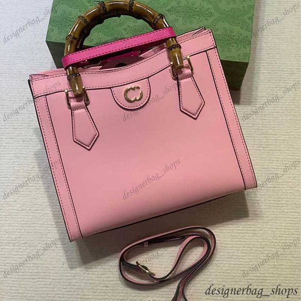 summer new designer classic bamboo bag crossbody bag in the classic bamboo elements with a fluorescent buckle strap tot bag fashion bag 2304
summer new designer classic bamboo bag crossbody bag in the classic bamboo elements with a fluorescent buckle strap tot bag fashion bag 2304
