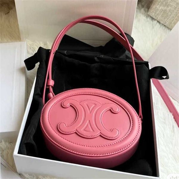 genuine leather bag women's summer 2023 new pig nose triumphal arch small round cake bag single shoulder crossbody bag mooncake bag 50%
genuine leather bag women's summer 2023 new pig nose triumphal arch small round cake bag single shoulder crossbody bag mooncake bag 50%