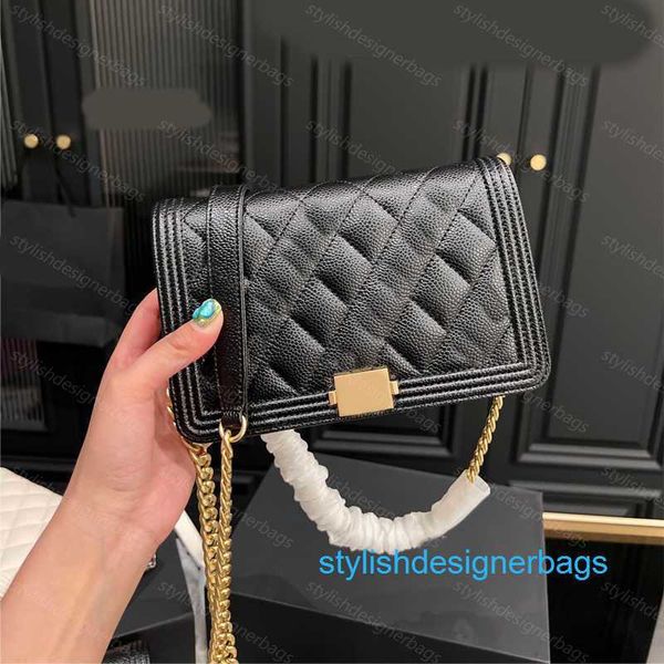 shoulder bags crossbody bags tasks women chain luxury bags handbags designer caviar crossbody square purses chains wallet 211213/230218
shoulder bags crossbody bags tasks women chain luxury bags handbags designer caviar crossbody square purses chains wallet 211213/230218