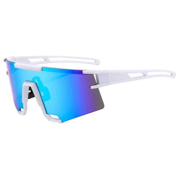 riding outdoor running fishing glasses bicycle windproof goggles sports sunglasses, White;black
riding outdoor running fishing glasses bicycle windproof goggles sports sunglasses, White;black