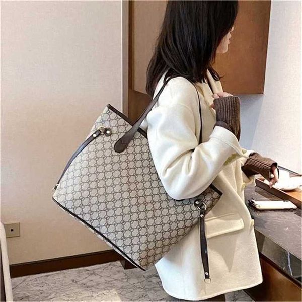 designer bag handbag style 2023 large female student korean version temperament large
designer bag handbag style 2023 large female student korean version temperament large