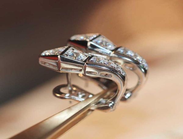 v gold luxury quality stud earring with sparkly diamond for women wedding jewelry gift have box stamp ps3247a9808030, Golden
v gold luxury quality stud earring with sparkly diamond for women wedding jewelry gift have box stamp ps3247a9808030, Golden