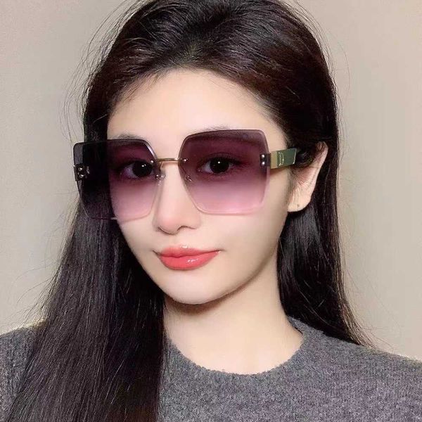 d family's new net red rimless cut edge street stiktok fashion sunglasses women, White;black
d family's new net red rimless cut edge street stiktok fashion sunglasses women, White;black