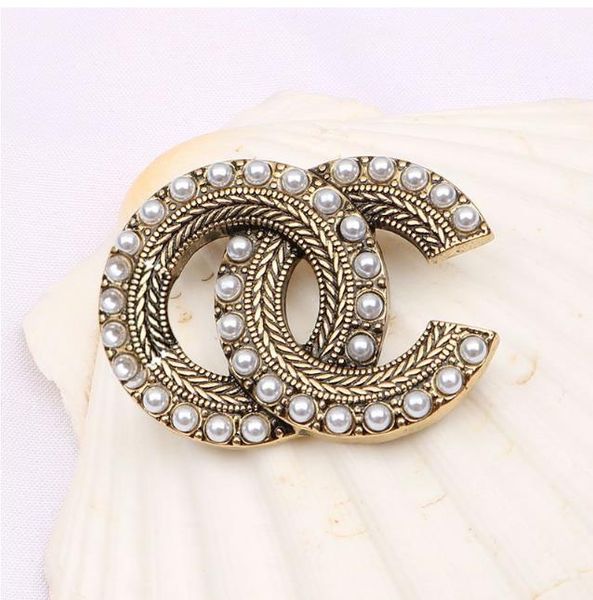 luxurys brand desinger brooch women rhinestone pearl letter brooches suit pin fashion jewelry clothing decoration accessories gifts 20style, Gray
luxurys brand desinger brooch women rhinestone pearl letter brooches suit pin fashion jewelry clothing decoration accessories gifts 20style, Gray