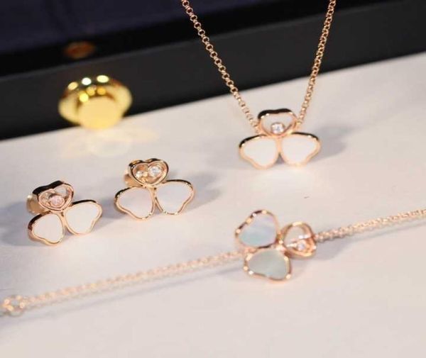 fashion designer luxury pendant necklaces chopin happy hearts wings diamond choprd necklace9494106, Silver
fashion designer luxury pendant necklaces chopin happy hearts wings diamond choprd necklace9494106, Silver
