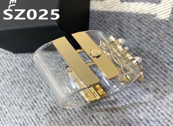fashion popular fashion vintage gold large women cuff braceletcamellia pearl designpunk resin and copper9908086, White
fashion popular fashion vintage gold large women cuff braceletcamellia pearl designpunk resin and copper9908086, White