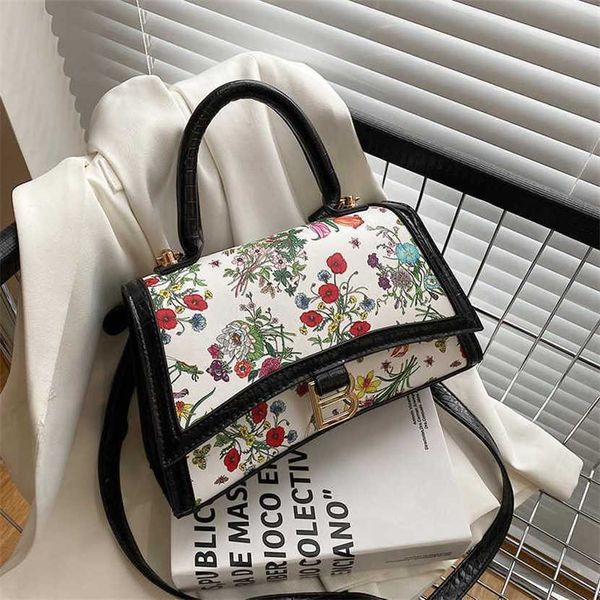 designer bag 2023 handbag popular crossbody casual elegant printed small square one shoulder women's
designer bag 2023 handbag popular crossbody casual elegant printed small square one shoulder women's