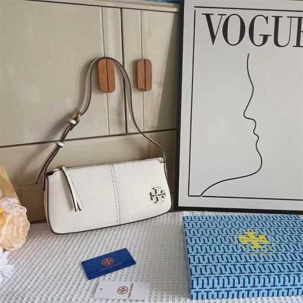designer bag 2023 hand the latest popular style of t- with lychee pattern solid color single shoulder crossbody ins niche design
designer bag 2023 hand the latest popular style of t- with lychee pattern solid color single shoulder crossbody ins niche design