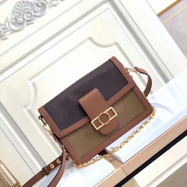 5a leather clamshell mini dauphine handbag shoulder bag color matching slant straddle bag women's bag underarm messenger bag women'
5a leather clamshell mini dauphine handbag shoulder bag color matching slant straddle bag women's bag underarm messenger bag women'