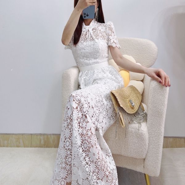 casual dresses s/elf-portrait lace midi dress short sleeve a-line midi dress for women white, Black;gray
casual dresses s/elf-portrait lace midi dress short sleeve a-line midi dress for women white, Black;gray
