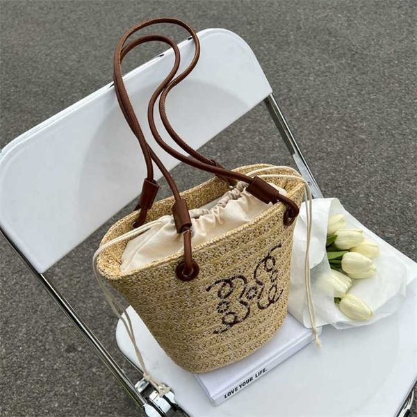 designer bag 2023 hand forest style grass woven for women's summer new trend beach versatile niche one shoulder crossbody
designer bag 2023 hand forest style grass woven for women's summer new trend beach versatile niche one shoulder crossbody