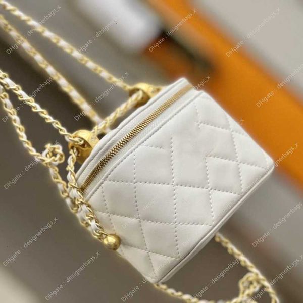 gold small purse 2023 summer bag new genuine leather small fragrant air outlet red ball bag rhombic sheepskin cosmetic chain strap women cro
gold small purse 2023 summer bag new genuine leather small fragrant air outlet red ball bag rhombic sheepskin cosmetic chain strap women cro