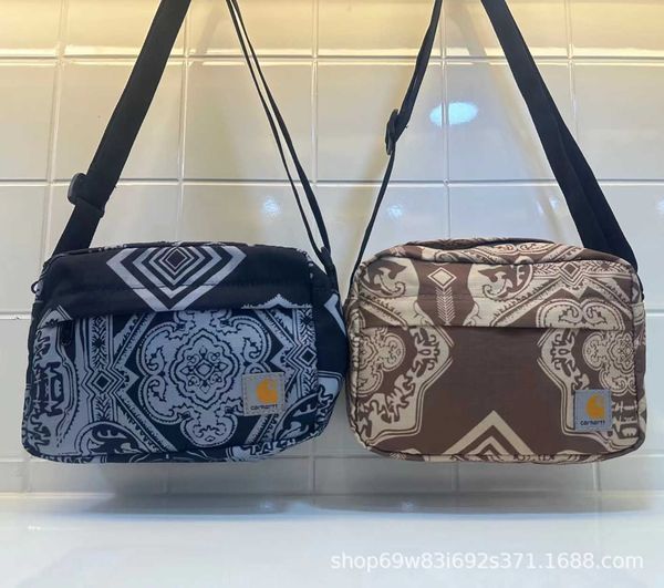 45fg other fashion accessories 2023 new carhar wip baroque cashew flower horizontal crossbody bag for men's singles zdoj, Silver
45fg other fashion accessories 2023 new carhar wip baroque cashew flower horizontal crossbody bag for men's singles zdoj, Silver