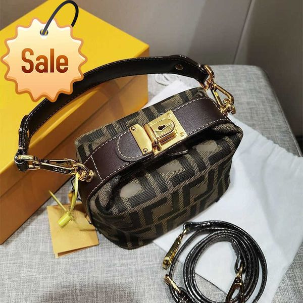 brand designer bags handbag shoulder crossbody bag tote 2023 new lunch vintage antique embroidered pillow mini armpit dog walking factory di
brand designer bags handbag shoulder crossbody bag tote 2023 new lunch vintage antique embroidered pillow mini armpit dog walking factory di