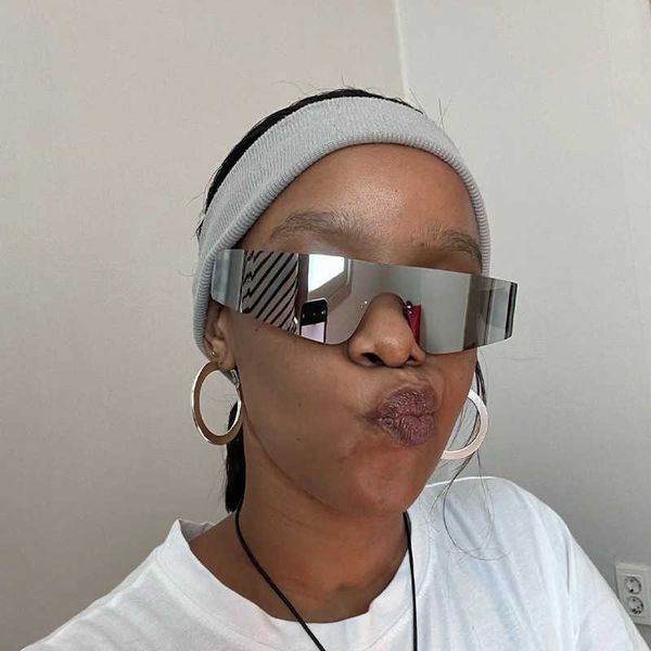 y2k spicy girls surround street hip hop women's seg punk futuristic sunglasses, White;black
y2k spicy girls surround street hip hop women's seg punk futuristic sunglasses, White;black