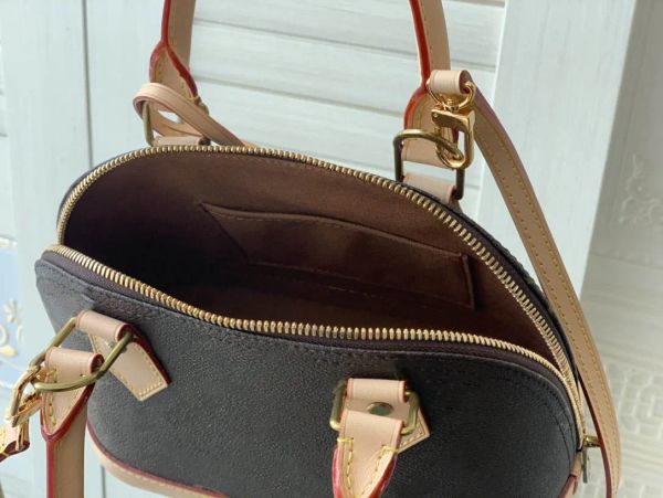 fashion luxurys shoulder bag onthego medium tote women designers handbags by the pool monograms embossing messenger bags m5608
fashion luxurys shoulder bag onthego medium tote women designers handbags by the pool monograms embossing messenger bags m5608