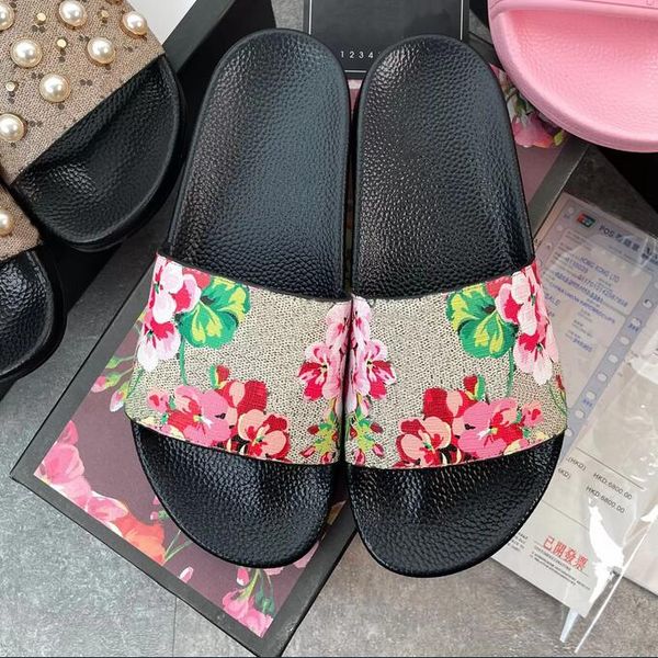 designer men women sandals snake print slide summer flat sandal slipper rubber slides sandal floral brocade size 35-45, Black
designer men women sandals snake print slide summer flat sandal slipper rubber slides sandal floral brocade size 35-45, Black