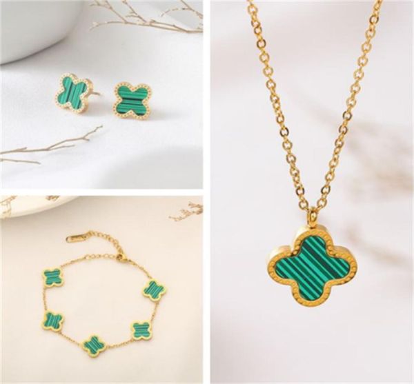luxury designer jewelry necklace choker pendant chain 18k gold plated stainless steel letter necklaces fashion women statement wed3197094, Silver
luxury designer jewelry necklace choker pendant chain 18k gold plated stainless steel letter necklaces fashion women statement wed3197094, Silver