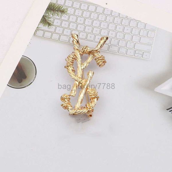 individuality gold plated brand designer letters brooch fashion famous women alloy letter pearl luxury couples crystal rhinestone suit pin j, Gray
individuality gold plated brand designer letters brooch fashion famous women alloy letter pearl luxury couples crystal rhinestone suit pin j, Gray