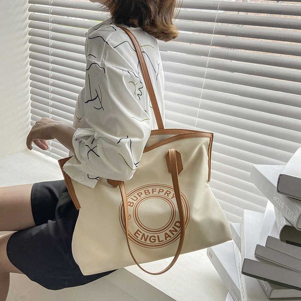 women's bag commuting fashion nylon tote bag minority design single shoulder bag large capacity literary canvas bag ins
women's bag commuting fashion nylon tote bag minority design single shoulder bag large capacity literary canvas bag ins