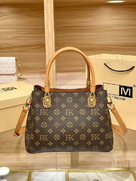 designer bags women bags designers handbags luxurys shopping bag classic brand leather large capacity handbag luxury fashion lady purse
designer bags women bags designers handbags luxurys shopping bag classic brand leather large capacity handbag luxury fashion lady purse