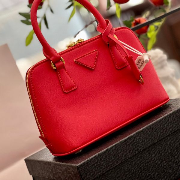 triangle logo belt women purses luxurys shell handbag designer bag lady cross pattern red hobo prad shoulder handle crossbody bags tote satc
triangle logo belt women purses luxurys shell handbag designer bag lady cross pattern red hobo prad shoulder handle crossbody bags tote satc