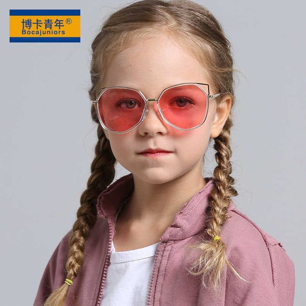 2023 fashion children's metal polarized for men and girls sunshade sunglasses 3058, White;black
2023 fashion children's metal polarized for men and girls sunshade sunglasses 3058, White;black