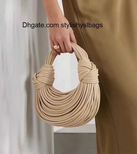 evening bags 2022 trend new line bundle clutch bag for female women's handbag and purse designer shoulder bag senior hobos
evening bags 2022 trend new line bundle clutch bag for female women's handbag and purse designer shoulder bag senior hobos