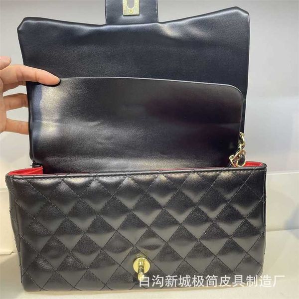 designer bag 2023 handbag new lingge chain single shoulder crossbody versatile square fat man live women's
designer bag 2023 handbag new lingge chain single shoulder crossbody versatile square fat man live women's