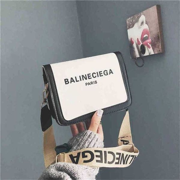 designer bag handbag style 2023 wide belt color contrast letter korean summer chic
designer bag handbag style 2023 wide belt color contrast letter korean summer chic