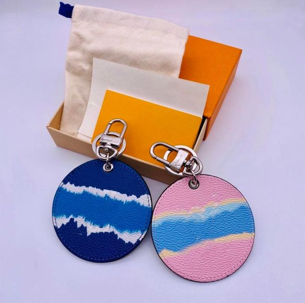 leather keychain 2021 fashion designer car key ring keychains cute wallet bags pendant key chain buckle for men women8430406, Slivery;golden
leather keychain 2021 fashion designer car key ring keychains cute wallet bags pendant key chain buckle for men women8430406, Slivery;golden