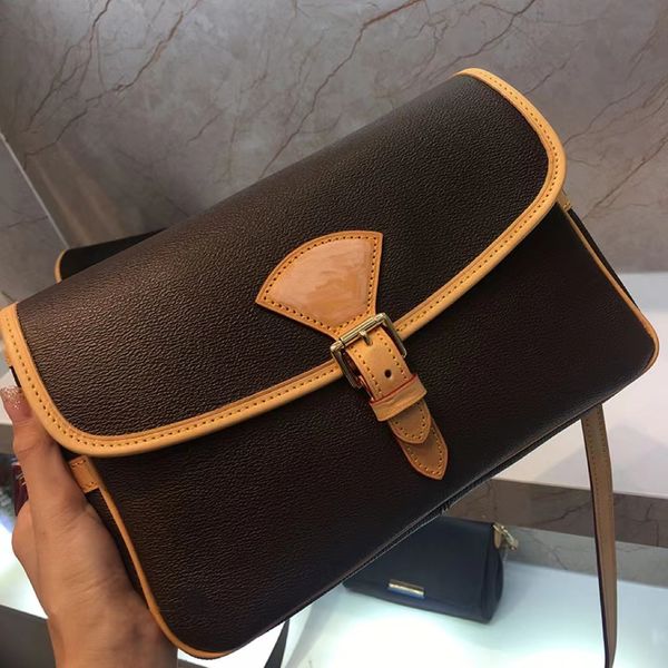 bags shoulder classic good 42250 color-changing leather high accessories simple all-fit bag hardware clamshell wallet, Black;red
bags shoulder classic good 42250 color-changing leather high accessories simple all-fit bag hardware clamshell wallet, Black;red
