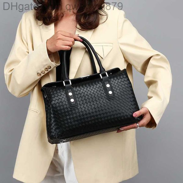 cross body designer totes pu leather casual crossbody bags for women 2020 new luxury handbags lady handle bag shoulder
cross body designer totes pu leather casual crossbody bags for women 2020 new luxury handbags lady handle bag shoulder