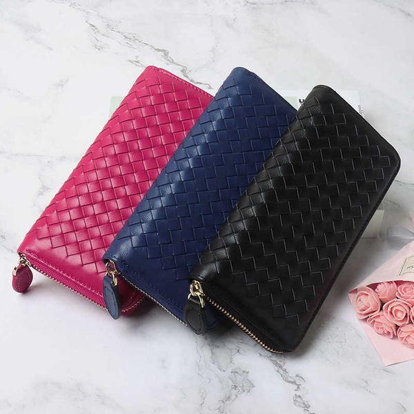 korean version of women's genuine leather long wallet handmade sheepskin woven handbag card bag minimalist wallet factory
korean version of women's genuine leather long wallet handmade sheepskin woven handbag card bag minimalist wallet factory