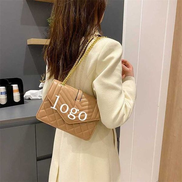 designer bag 2023 handbag autumn/winter new lingge chain underarm shoulder westernized crossbody women's
designer bag 2023 handbag autumn/winter new lingge chain underarm shoulder westernized crossbody women's