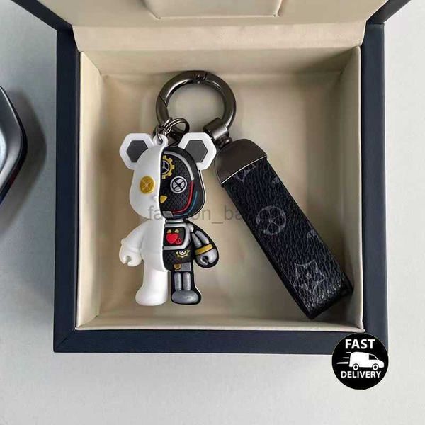 keychain car luxurys designers key chain solid color monogrammed keychains bear design versatile fashion leisure men women bags pendant acce, Silver
keychain car luxurys designers key chain solid color monogrammed keychains bear design versatile fashion leisure men women bags pendant acce, Silver