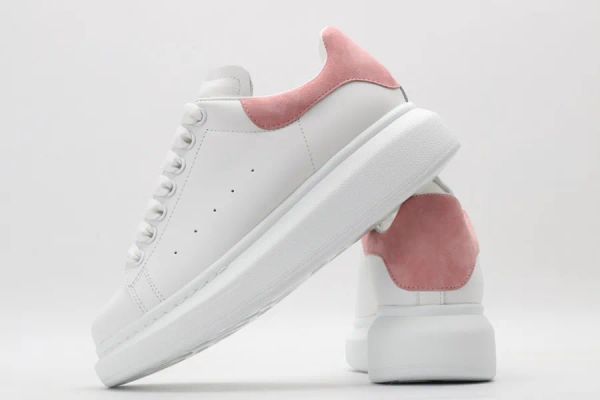 mens tracksuits designer casual shoes men women alexander mc queens leather lace up white sole espadrilles oversized flats velvet suede plat, Gray
mens tracksuits designer casual shoes men women alexander mc queens leather lace up white sole espadrilles oversized flats velvet suede plat, Gray