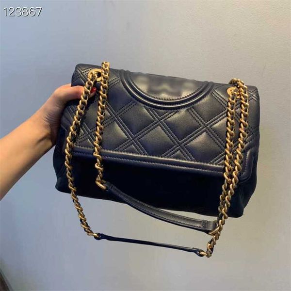 designer bag 2023 handbag chain autumn new trend embroidery thread single shoulder crossbody underarm lingge soft leather women's
designer bag 2023 handbag chain autumn new trend embroidery thread single shoulder crossbody underarm lingge soft leather women's