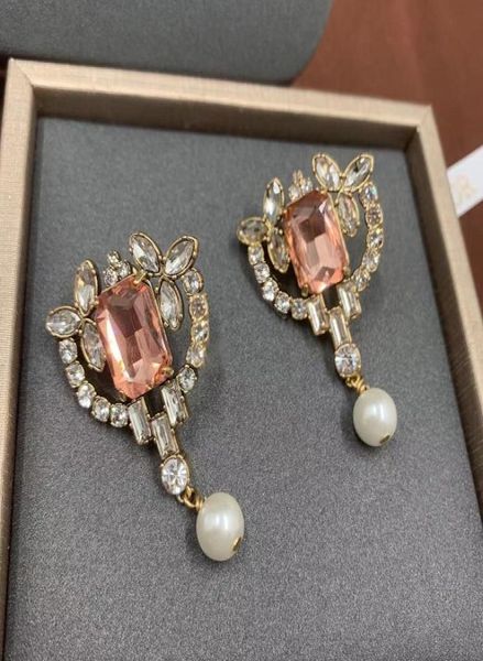 2022 pink rhinestone stud classic ring design earrings gold ear studs alloy earrings for women hoop fashion stud whol1562376, Golden;silver
2022 pink rhinestone stud classic ring design earrings gold ear studs alloy earrings for women hoop fashion stud whol1562376, Golden;silver
