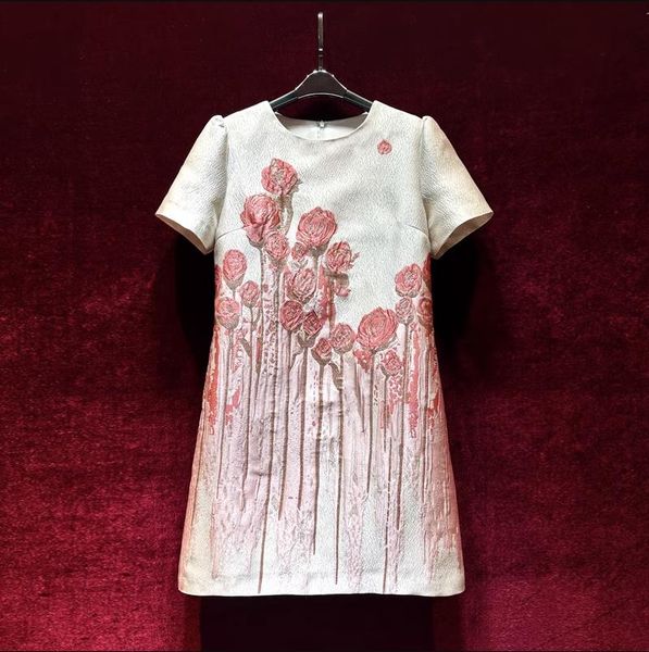 european and american women's clothes 2023 summer new round neck and short sleeves fashion pink floral jacquard dress, Black;gray
european and american women's clothes 2023 summer new round neck and short sleeves fashion pink floral jacquard dress, Black;gray
