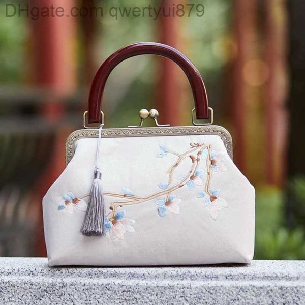 cheongsam antique handbag retro womens bag handmade hold bags dinnerbag chinese republic style silk button letter party hasp soft shell canv
cheongsam antique handbag retro womens bag handmade hold bags dinnerbag chinese republic style silk button letter party hasp soft shell canv