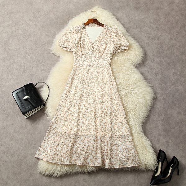 european and american women's clothes 2023 summer new short sleeve puff sleeve v-neck fashion floral pleated dress, Black;gray
european and american women's clothes 2023 summer new short sleeve puff sleeve v-neck fashion floral pleated dress, Black;gray