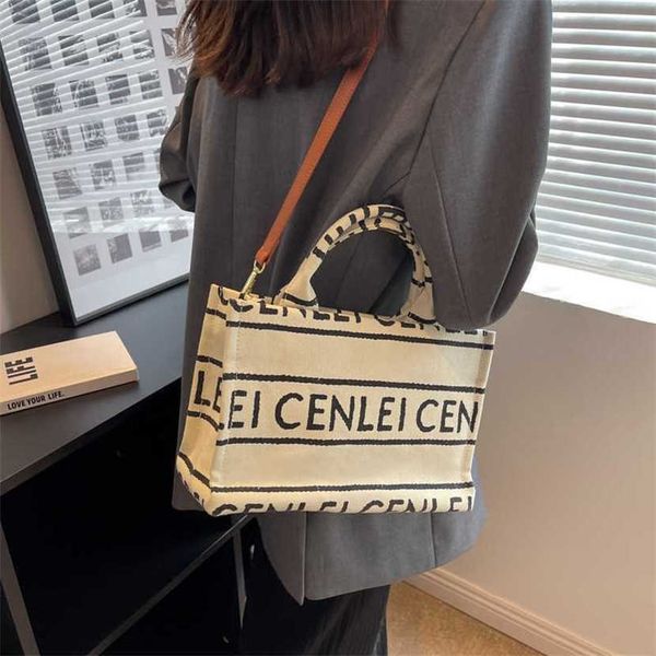 designer bag 2023 handbag baobao women's winter new canvas handheld tote small and popular print letter one shoulder crossbody
designer bag 2023 handbag baobao women's winter new canvas handheld tote small and popular print letter one shoulder crossbody