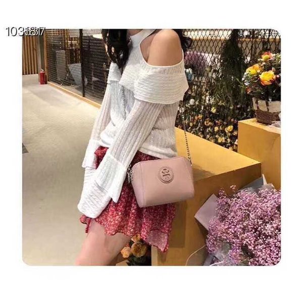 designer bag 2023 hand korean version women's shell small summer leather shoulder double zipper cowhide versatile mini crossbody
designer bag 2023 hand korean version women's shell small summer leather shoulder double zipper cowhide versatile mini crossbody